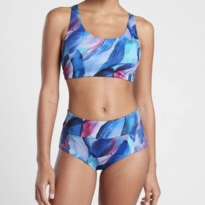 NWT Athleta Malibu Malibu Printed Bikini top D-DD